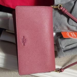 Cross body coach purse
